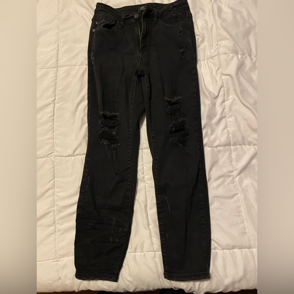 Judy Blue black destructed boyfriend jean